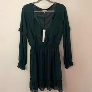 Women’s green long sleeve dress